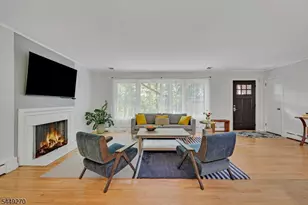 195 Old Somerset Rd, Watchung, NJ 07069 - Photo 5