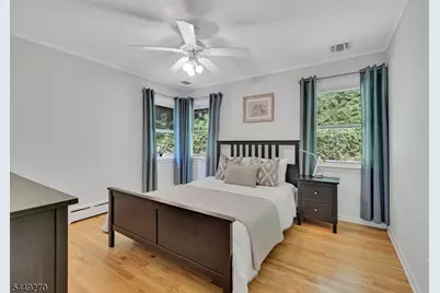 195 Old Somerset Rd, Watchung, NJ 07069 - Photo 23