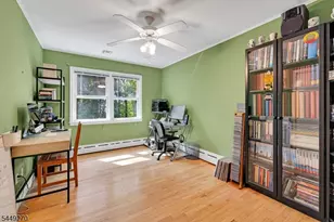 195 Old Somerset Rd, Watchung, NJ 07069 - Photo 25