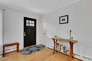 195 Old Somerset Rd, Watchung, NJ 07069 - Photo 3