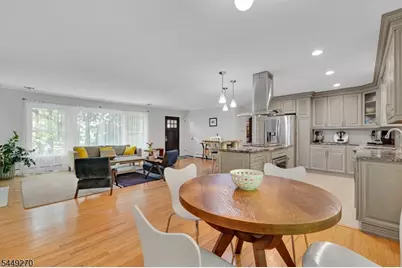 195 Old Somerset Rd, Watchung, NJ 07069 - Photo 11