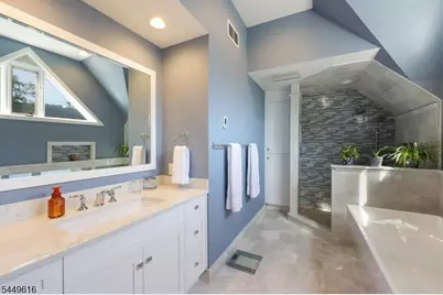 13 Franklin Pl #7B, Morristown, NJ 07960 - Photo 23