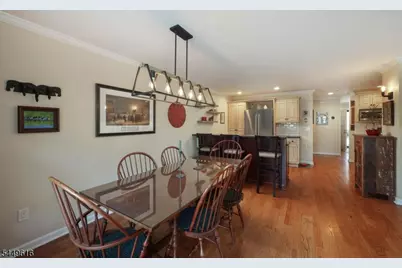 13 Franklin Pl #7B, Morristown, NJ 07960 - Photo 9