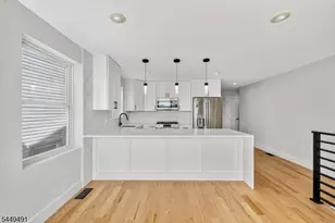 62 Hillside Ave, Newark, NJ 07108 - Photo 7