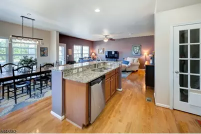 50 Washington Square Cir, Washington Boro, NJ 07882 - Photo 9
