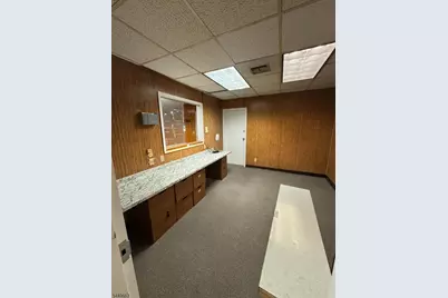 330 Livingston Ave, New Brunswick, NJ 08901 - Photo 13