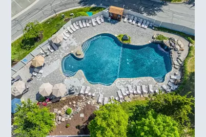 1 Squaw Valley Ct, Vernon, NJ 07462 - Photo 3