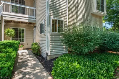 31 Sage Court Ondo #31, Bedminster Township, NJ 07921 - Photo 3