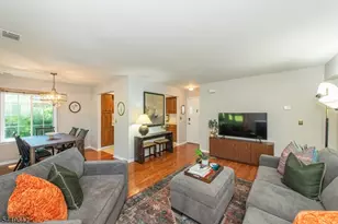 31 Sage Ct Ondo, Bedminster Township, NJ 07921 - Photo 13