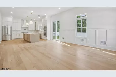 43 Crescent Dr, Morris Township, NJ 07960 - Photo 11