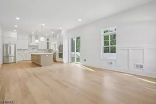 43 Crescent Dr, Morris Township, NJ 07960 - Photo 11