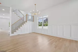 43 Crescent Dr, Morris Township, NJ 07960 - Photo 5