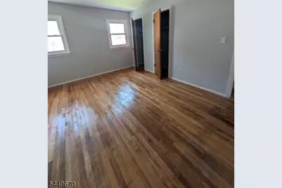 46 Sager Pl, Hillside, NJ 07205 - Photo 9