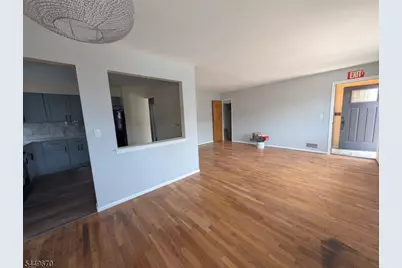 46 Sager Pl, Hillside, NJ 07205 - Photo 5
