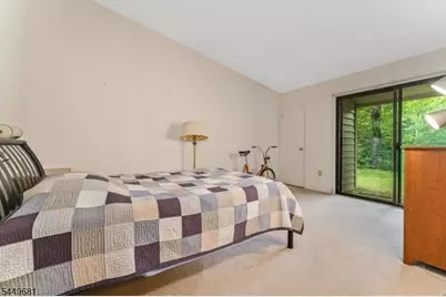 133 Overlook Dr, Union Township, NJ 08809 - Photo 13