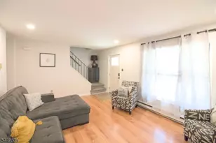 385 Fairmount Ave, Newark, NJ 07103 - Photo 3