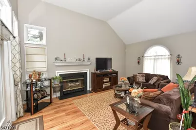 9 Braemar Dr, Rockaway Township, NJ 07866 - Photo 13