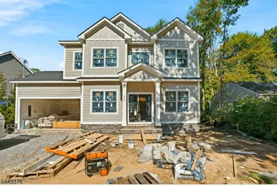 11 Maplewood Dr, Livingston, NJ 07039 - Photo 1