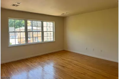 12 Halleck St, Newark, NJ 07104 - Photo 11