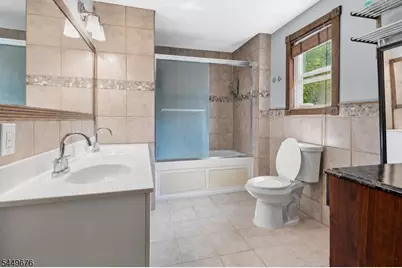 821 Wyoming Ave, Elizabeth, NJ 07208 - Photo 25