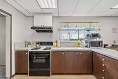10 Frances Rd, Lincoln Park, NJ 07035 - Photo 13