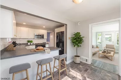 198 Norman Rd, Newark, NJ 07106 - Photo 3