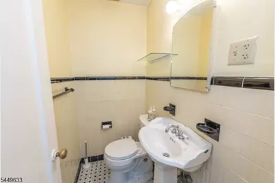 198 Norman Rd, Newark, NJ 07106 - Photo 17