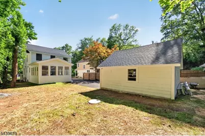 129 W Oak St, Bernards Township, NJ 07920 - Photo 49