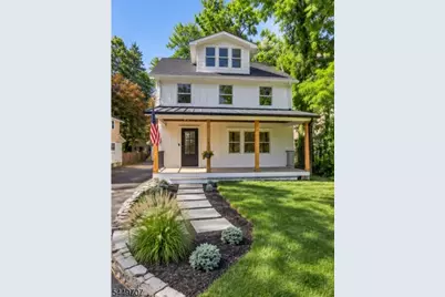 129 W Oak St, Bernards Township, NJ 07920 - Photo 1