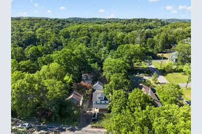 129 W Oak St, Bernards Township, NJ 07920 - Photo 47
