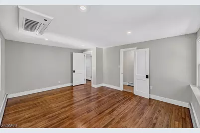129 W Oak St, Bernards Township, NJ 07920 - Photo 33