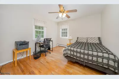 51 Hilltop Ave, Berkeley Heights Township, NJ 07922 - Photo 29