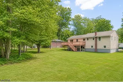51 Hilltop Ave, Berkeley Heights Township, NJ 07922 - Photo 9