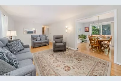 51 Hilltop Ave, Berkeley Heights Township, NJ 07922 - Photo 21