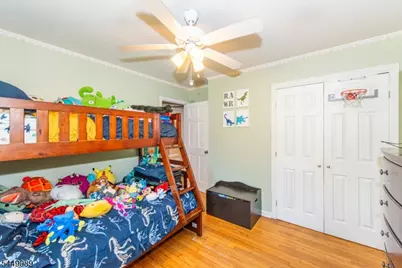 88 Crescent Dr, Hampton Township, NJ 07860 - Photo 11