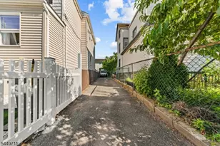 373 Oak St, Passaic, NJ 07055 - Photo 33