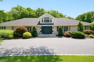 120 Timber Hill Dr, East Hanover Township, NJ 07936 - Photo 3