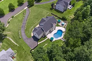 15 Ascot Ln, Byram Township, NJ 07871 - Photo 3