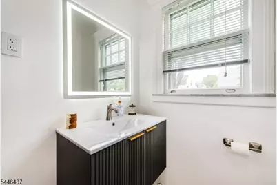 786 Lake St, Newark, NJ 07104 - Photo 21