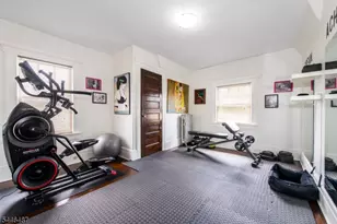786 Lake St, Newark, NJ 07104 - Photo 23