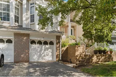 47 Lambiance Ct, Highland Park, NJ 08904 - Photo 3