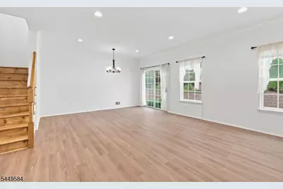 47 Lambiance Ct, Highland Park, NJ 08904 - Photo 9