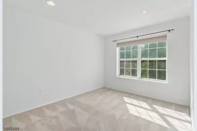 47 Lambiance Ct, Highland Park, NJ 08904 - Photo 41