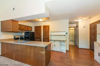 14 Stonehill Dr #6, Vernon, NJ 07462 - Photo 13