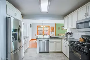 12 Mansfield Way, Jefferson Township, NJ 07438 - Photo 11