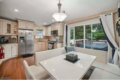 48 Merkel Dr, Bloomfield, NJ 07003 - Photo 5
