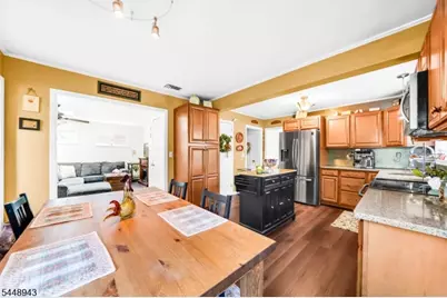 473 Whitewood Rd, Union Township, NJ 07083 - Photo 11