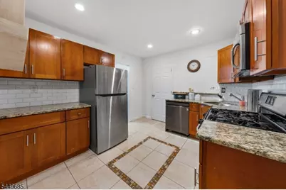 896 Maurice Ave, Rahway, NJ 07065 - Photo 11