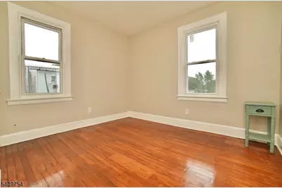 150 Columbia Ave, Newark, NJ 07106 - Photo 9