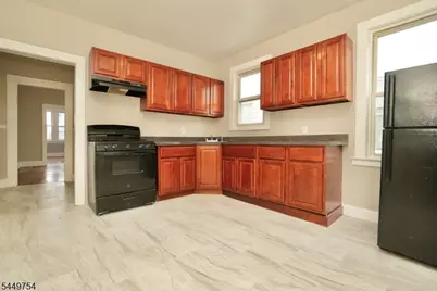 150 Columbia Ave, Newark, NJ 07106 - Photo 11